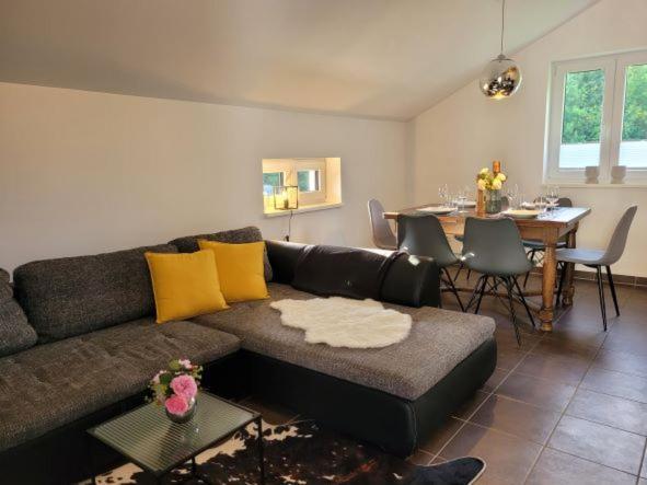 Familienfreundliche Grosszuegige Ferienwohnung Schlierachwelle Zwischen Schliersee Und Tegernsee Хаусхам Экстерьер фото